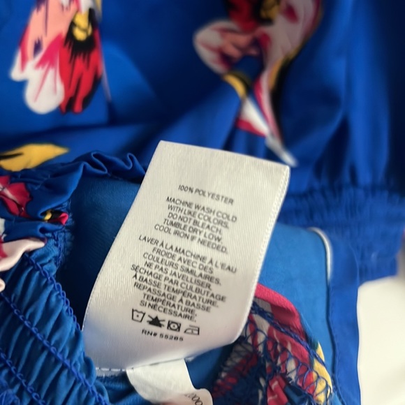 Like New Express Royal Blue & floral crop Top Size L - Picture 4 of 5